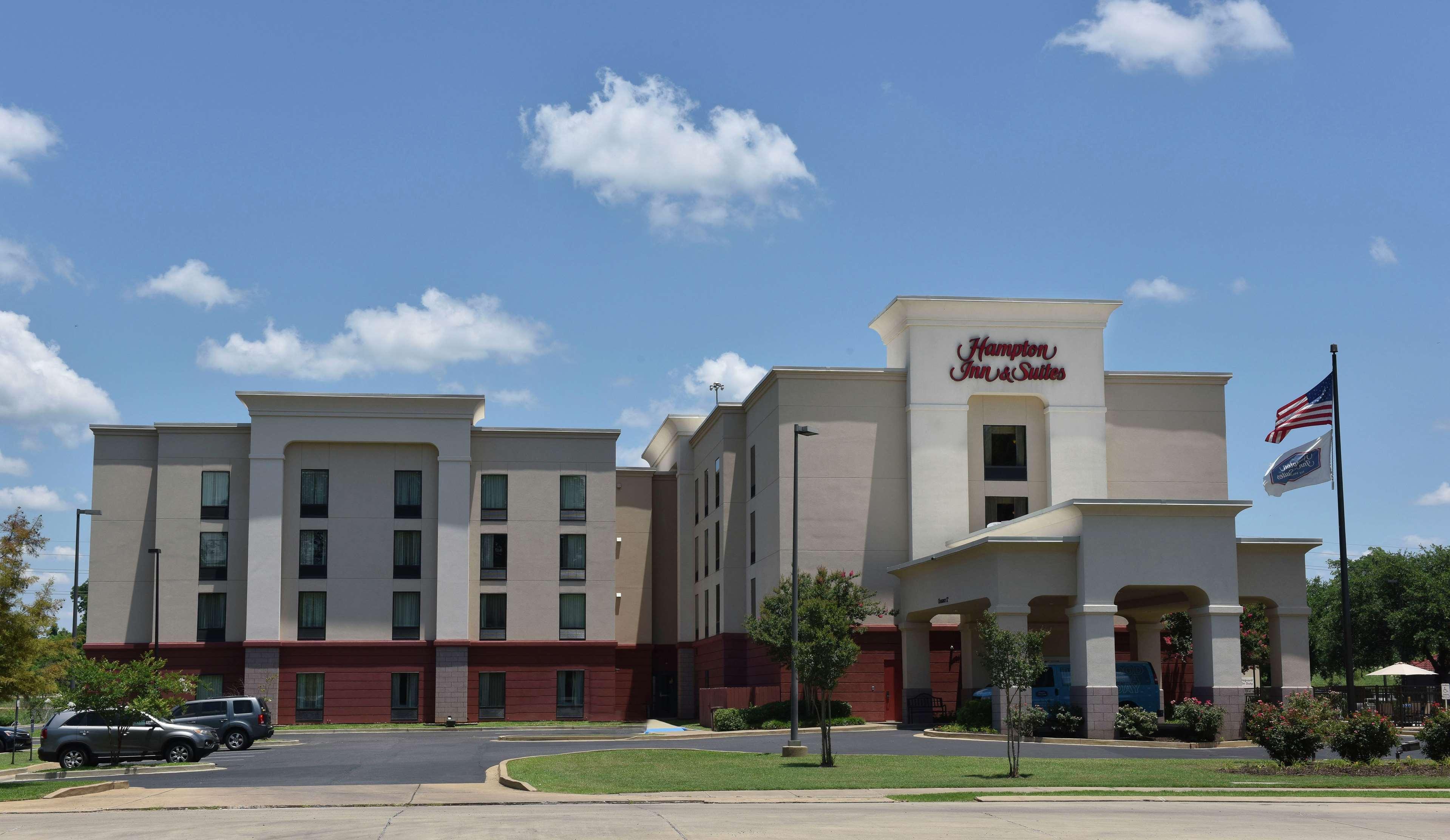 Hampton Inn & Suites Alexandria Buitenkant foto